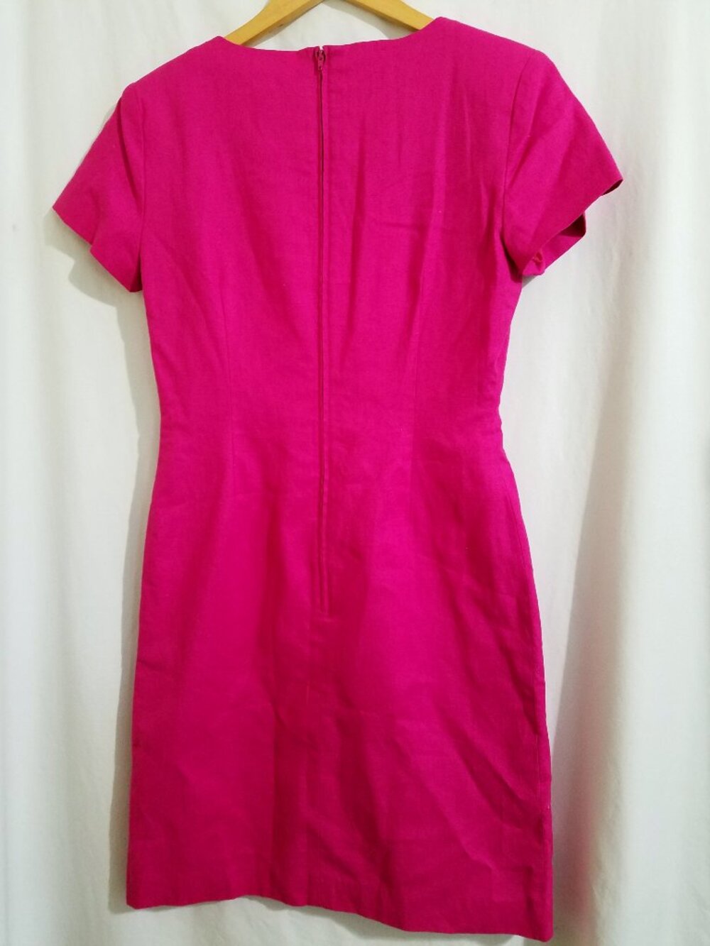 Fuchsia Midi Dress with Short Sleeves - Picture 2 of 10